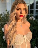 Анкета проститутки Карина - метро Гагаринский, возраст - 25